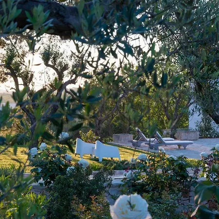 Tenuta Del Lauro 4*
